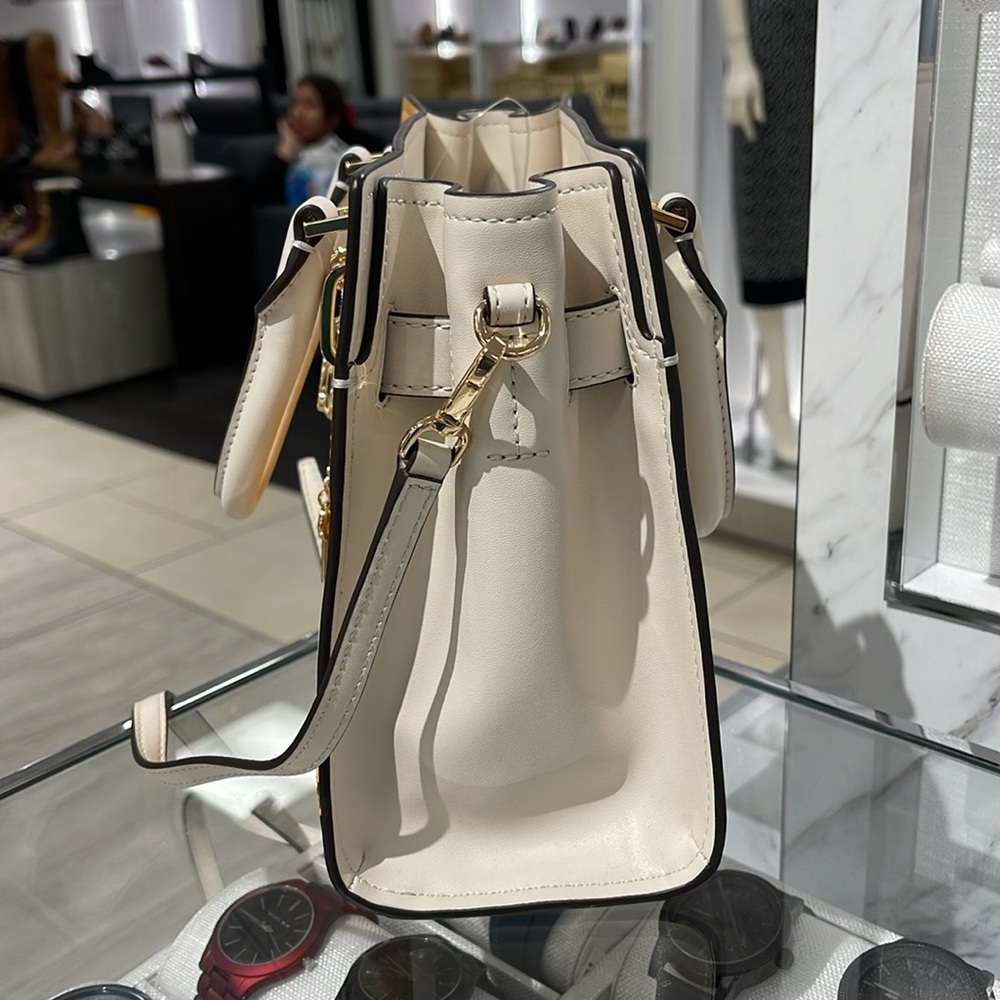 MICHAEL KORS Hamilton Small Two-Tone Satchel
COLOR GOLDEN ROD MULTI
NWT - Picture 7 of 16